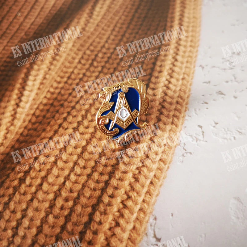 Masonic Lapel Pins Freemasonry Badge Mason Freemason Square G  BLM7 personality creative 3D stereo technology size 1.5*1.9cm