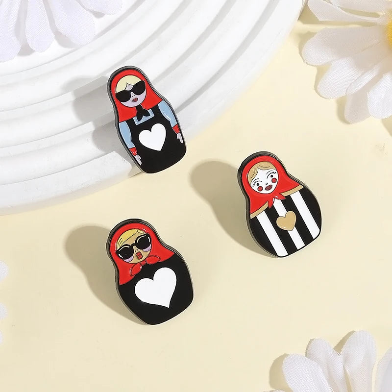 Russian Cultural Costume Collected Enamel Pin Classic Russian Nesting Doll Metal Brooches Lapel Badge Jewelry Gift for Friends